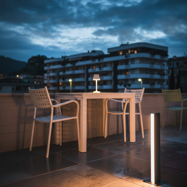 LED-Standleuchte&nbsp; H-POL – 15 W, 700 lm, 3000 K, IP55, Anthrazit